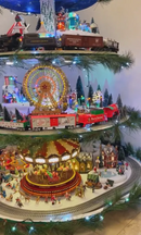 SUPER ÁRBOL DE NAVIDAD – CON ILUMINACIÓN, TREN, NORIA, CASA ¡Y MUCHO MÁS!